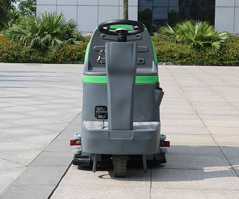 廠區(qū)是否需要購(gòu)買(mǎi)洗地機(jī)